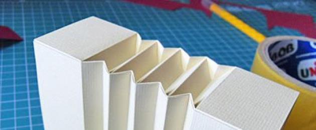 Гармошка из бумаги своими руками: мастер-класс в технике оригами. Гармошка из бумаги с резными узорами — яркий аккорд упаковочной коллекции! Гармошка из бумаги в детском саду